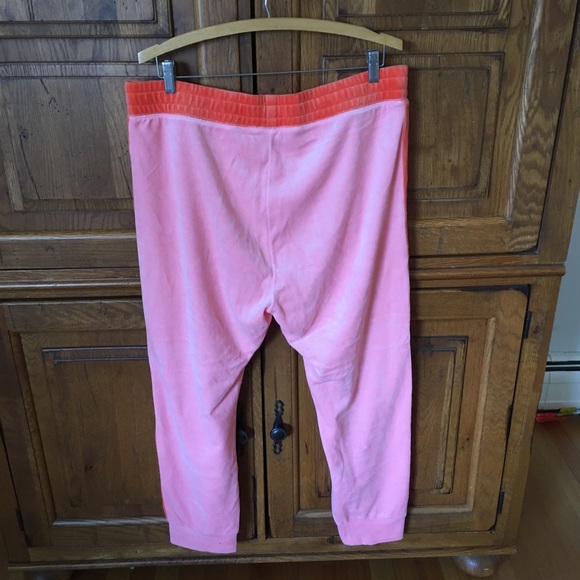 Juicy Couture Velour Jogger - Picture 2 of 4